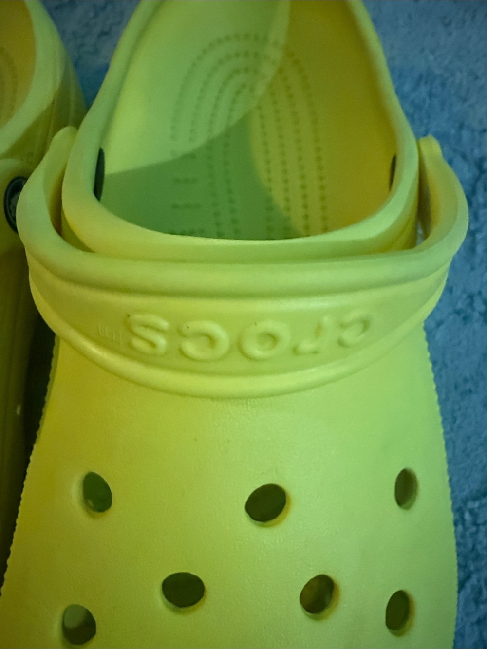 CROCS Yellow Classic Clog Mules - Picture 2 of 7